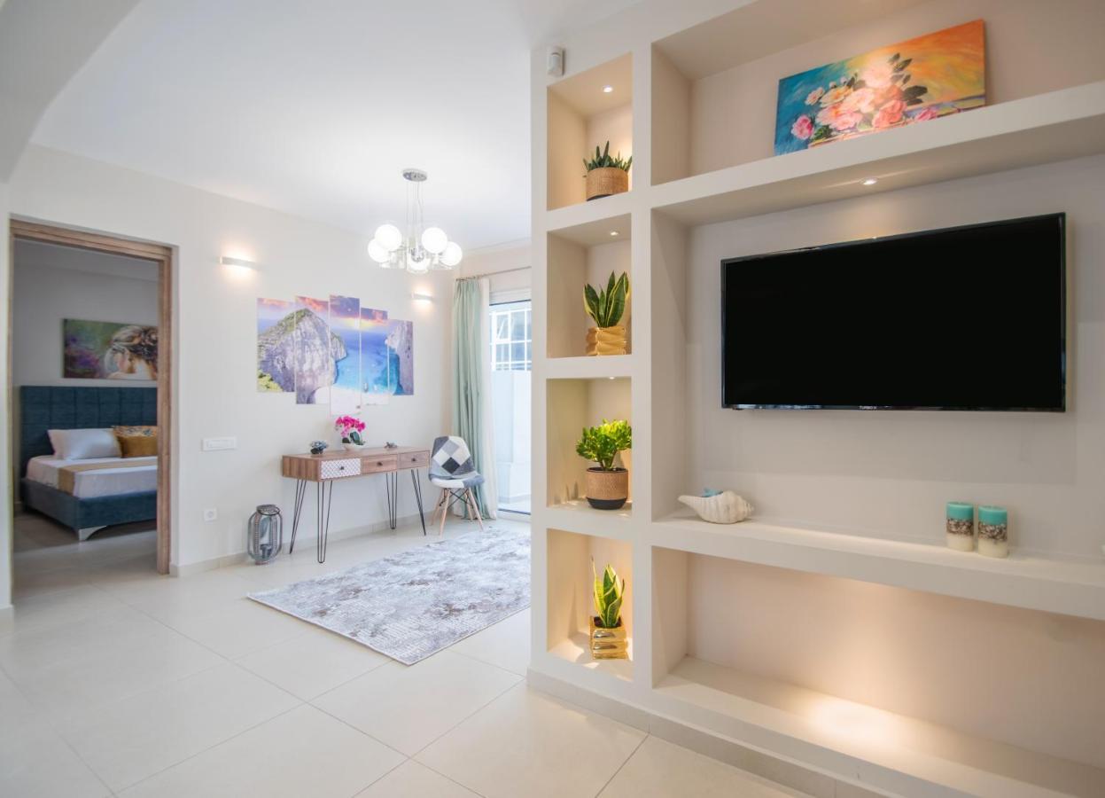 Alcmene Lux Apartment 자킨토스 타운 외부 사진